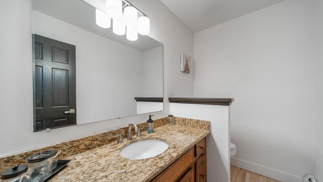 Photo of Bathroom in Pine