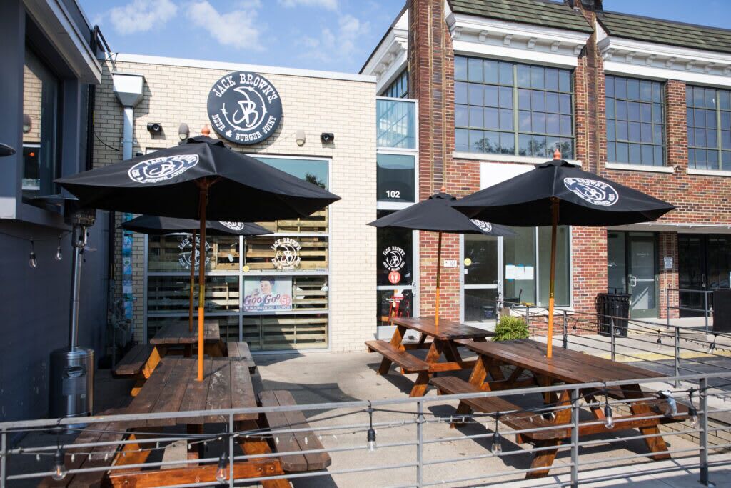 Photo of Outdoor in Music Row