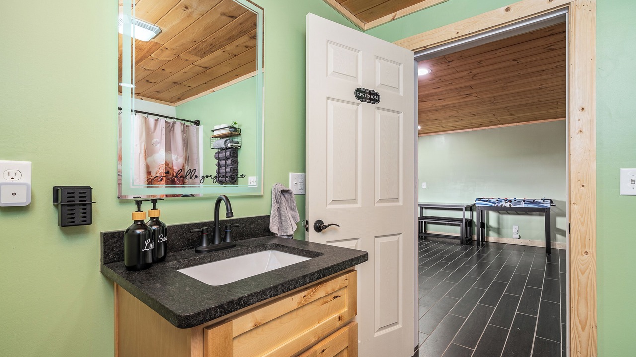 Photo of Bathroom in Crossville