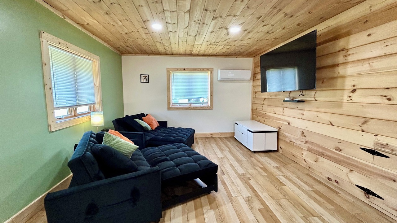 Photo of Livingroom in Crossville