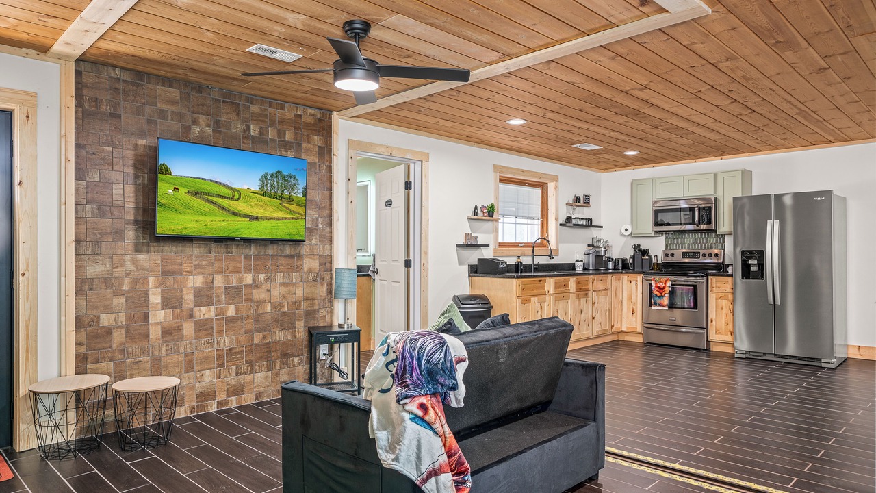 Photo of Livingroom in Crossville