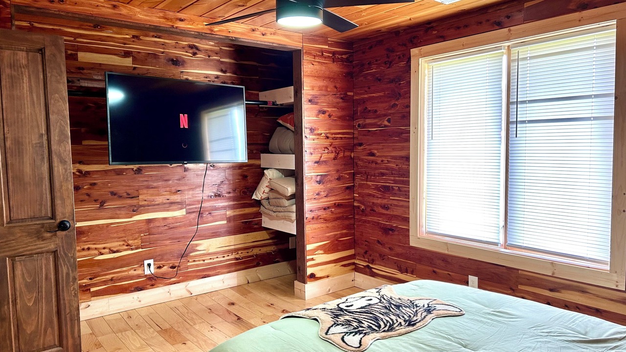 Photo of Bedroom in Crossville