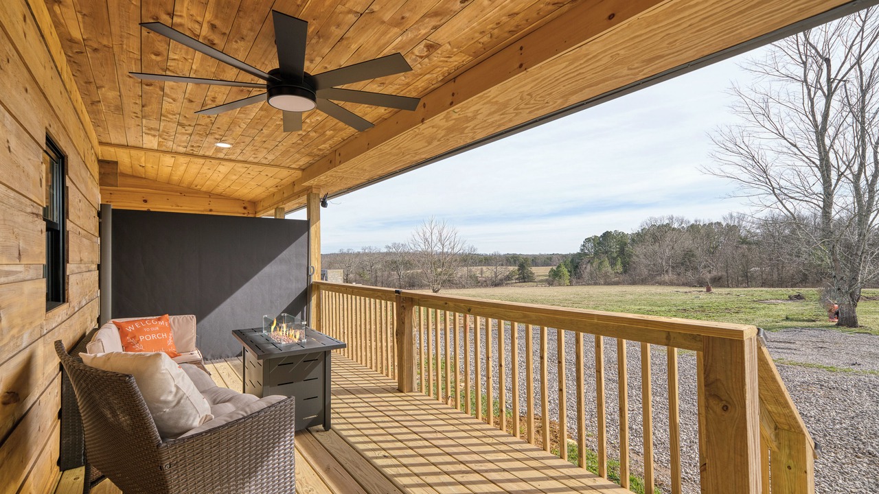 Photo of Patio Balcony in Crossville