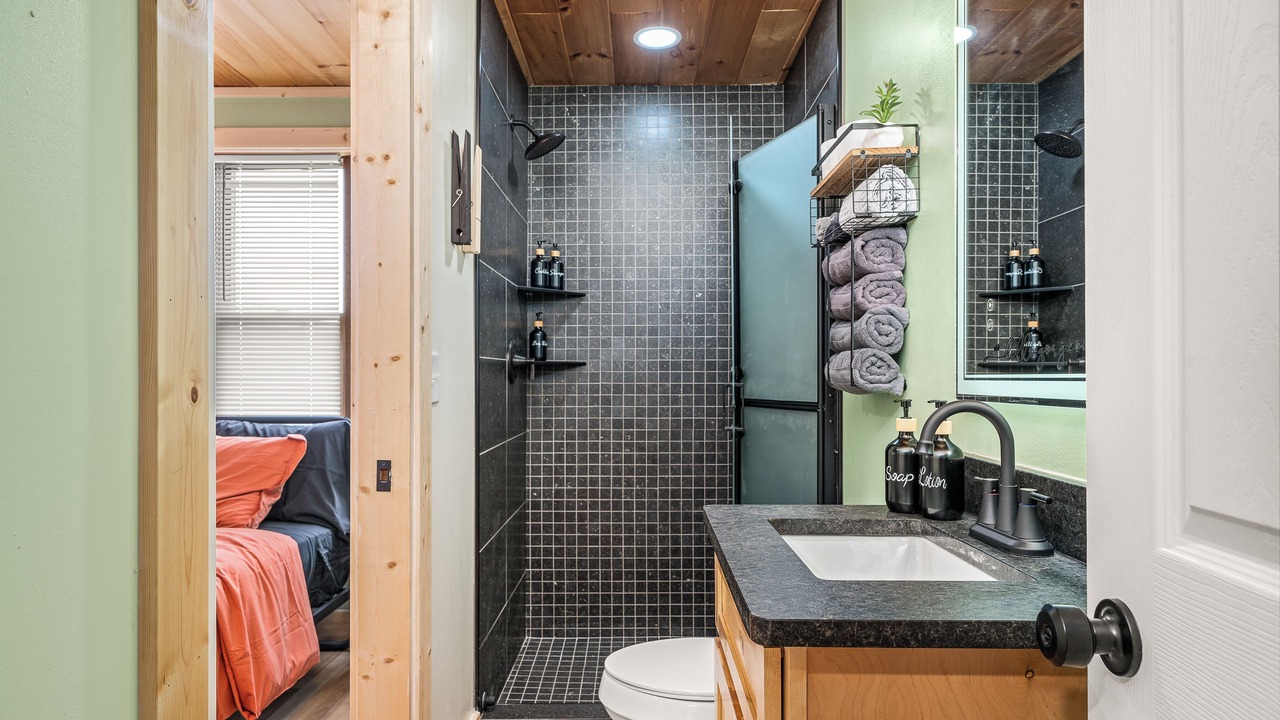 Photo of Bathroom in Crossville