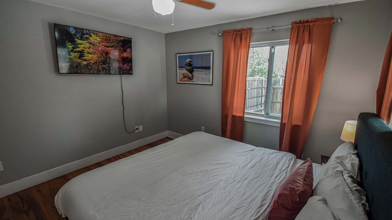 Photo of Bedroom in Berkley