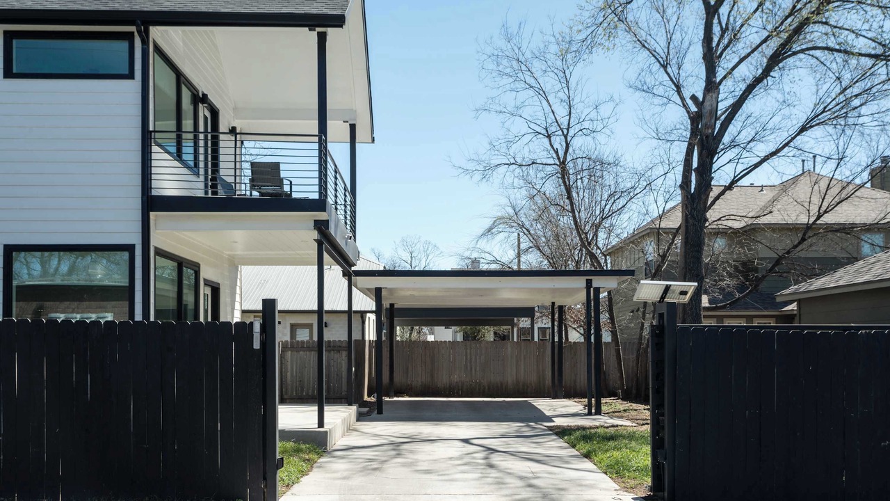 Photo of Outdoor in North Loop