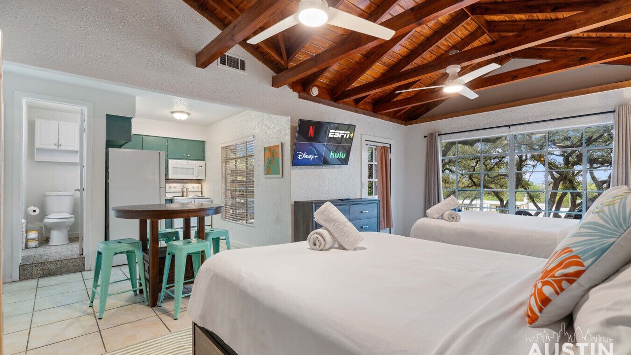 Photo of Bedroom in Volente