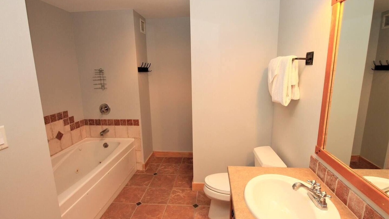 Photo of Bathroom in Copper Mountain Village