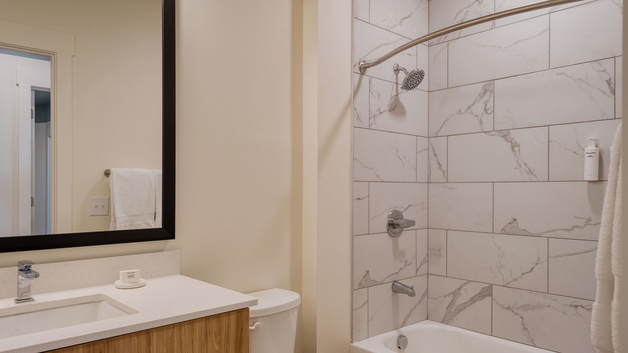 Photo of Bathroom in 12 South
