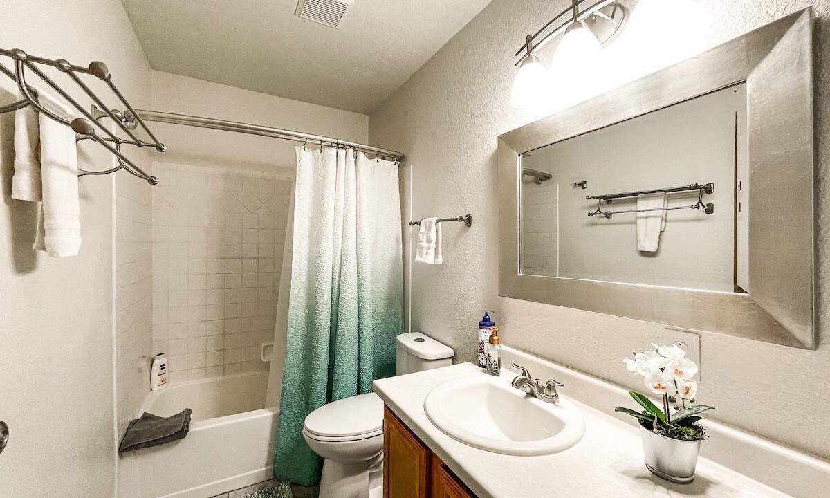 Photo of Bathroom in Security-Widefield
