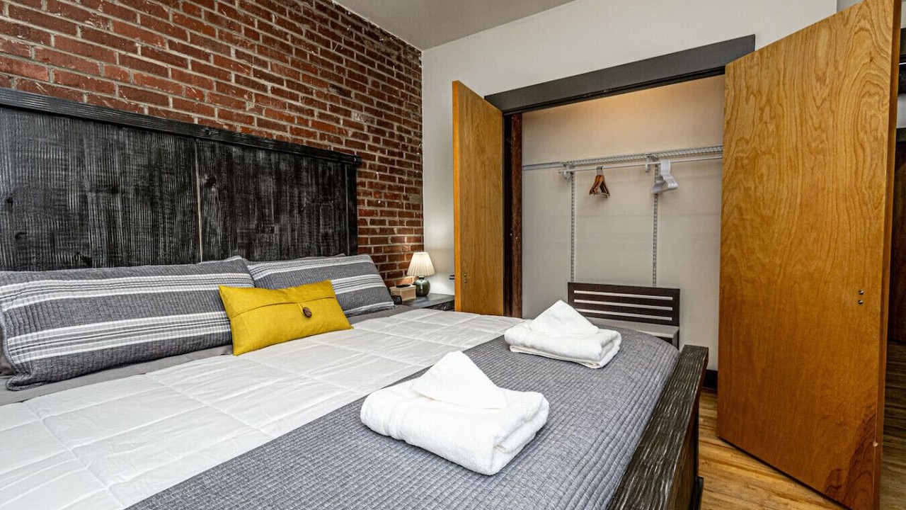 Photo of Bedroom in Old City