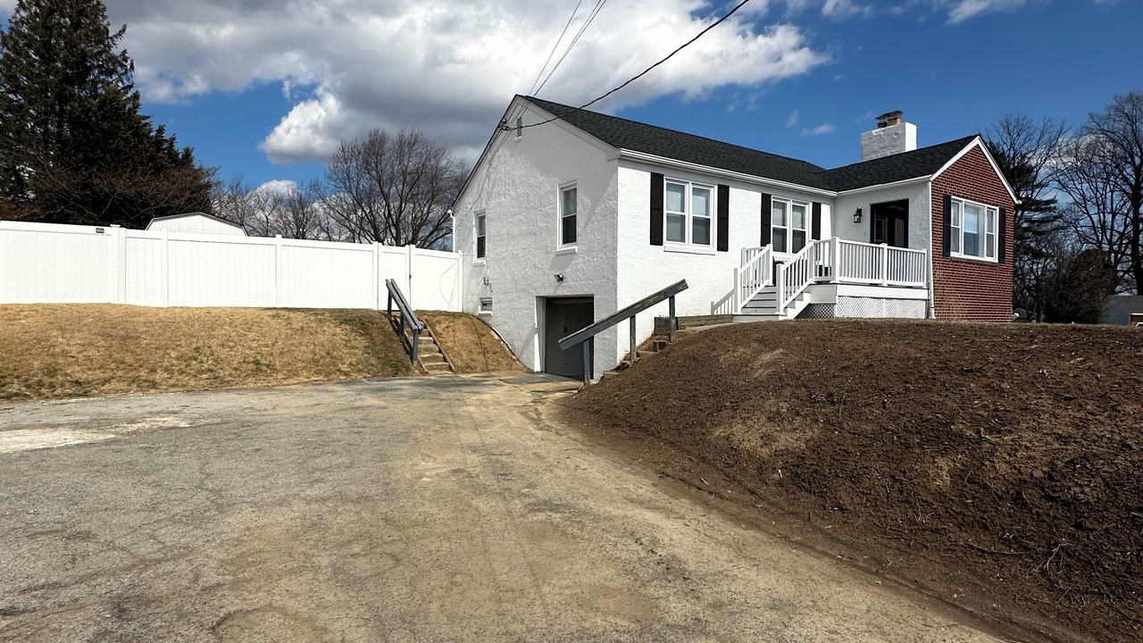 Photo of Outdoor in Centreville