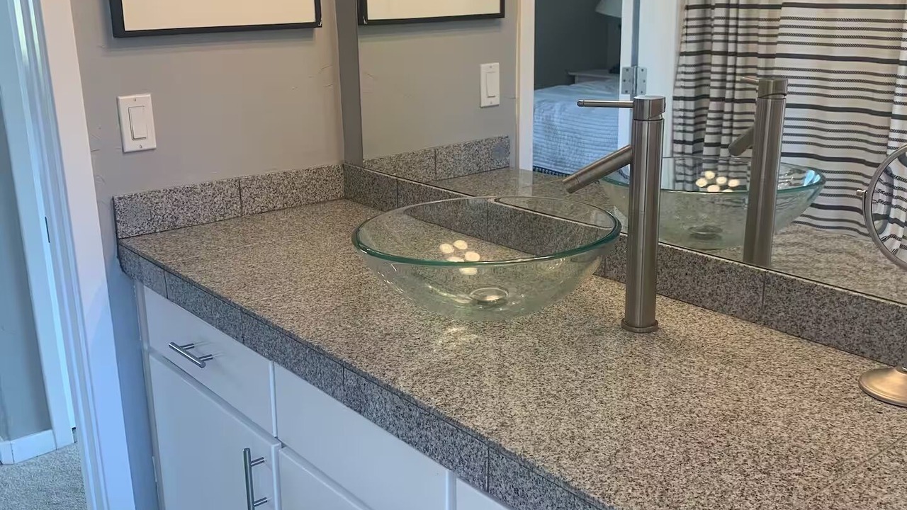 Photo of Bathroom in Dakota Ridge - Northbriar