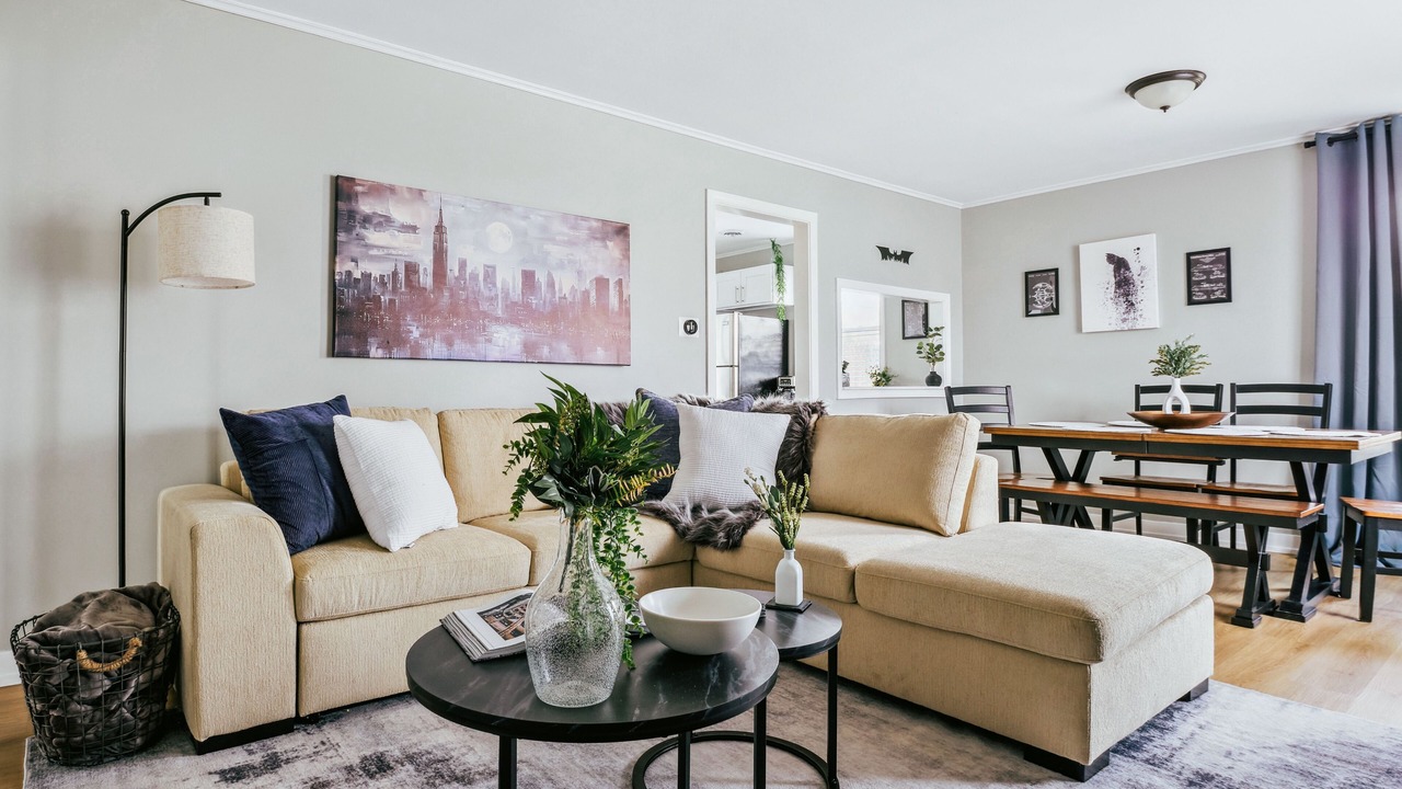 Photo of Livingroom in Homewood