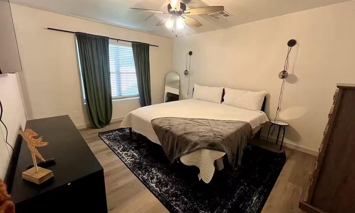 Photo of Bedroom in Southgate