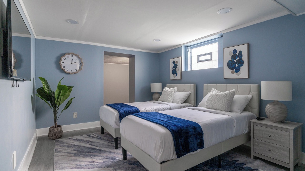 Photo of Bedroom in Hyde Park