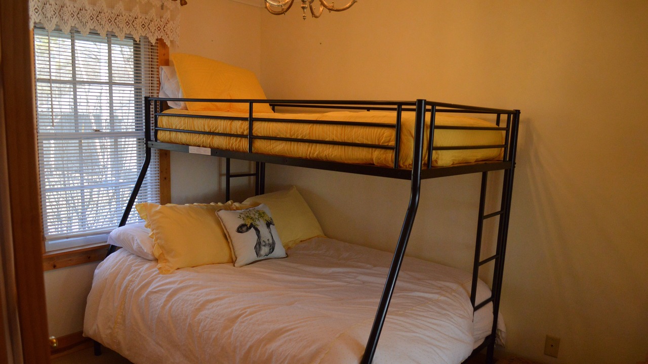 Photo of Bedroom in Lake Koshkonong