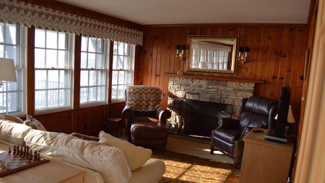 Photo of Livingroom in Lake Koshkonong