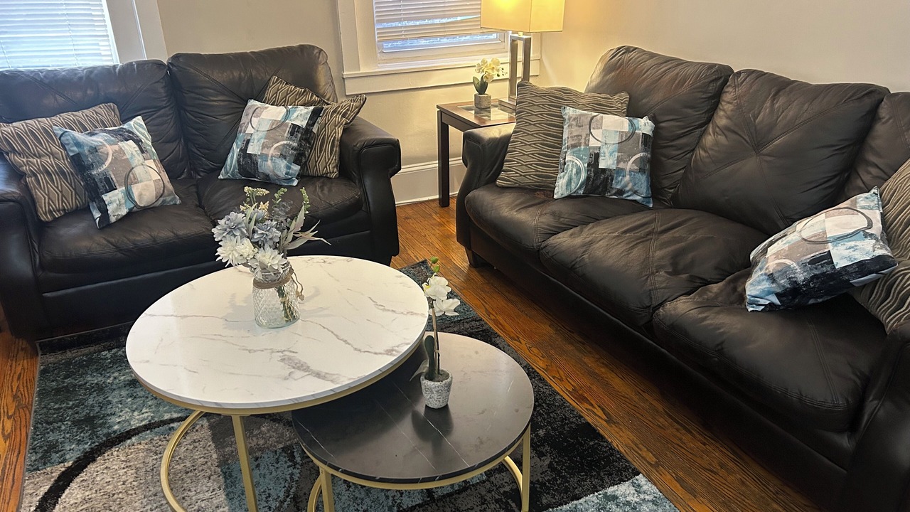 Photo of Livingroom in Center City West