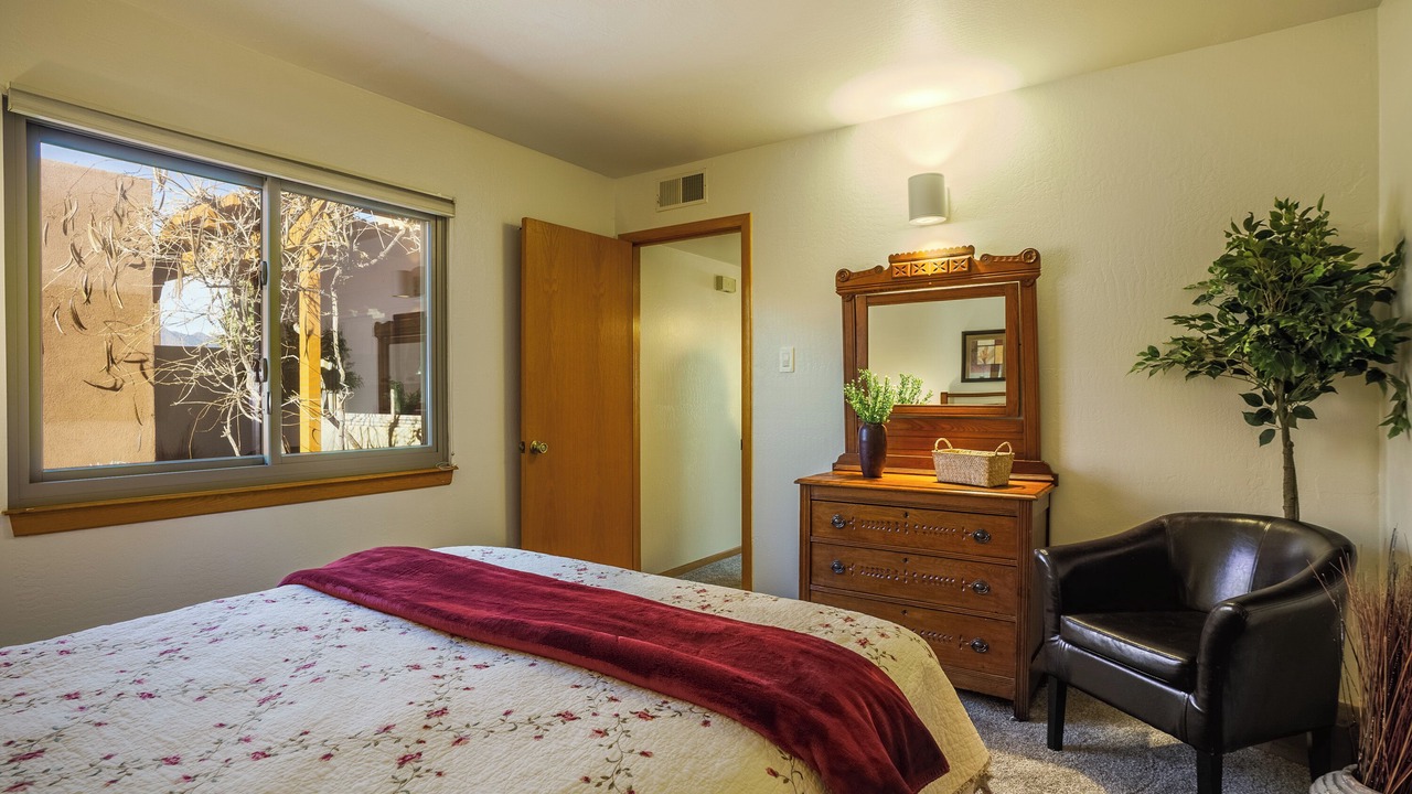 Photo of Bedroom in Sandia Heights South