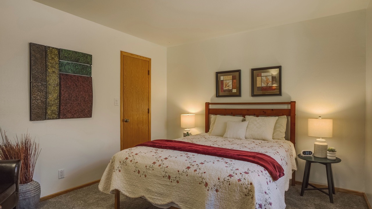 Photo of Bedroom in Sandia Heights South