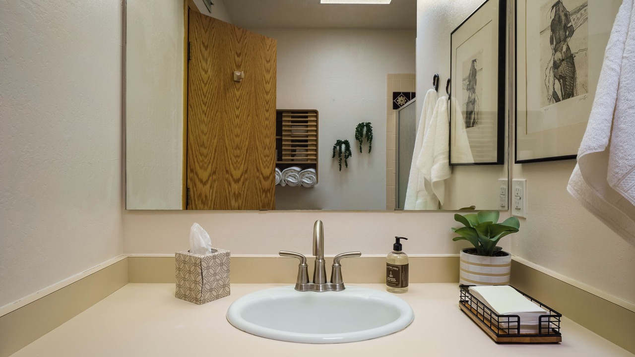 Photo of Bathroom in Sandia Heights South
