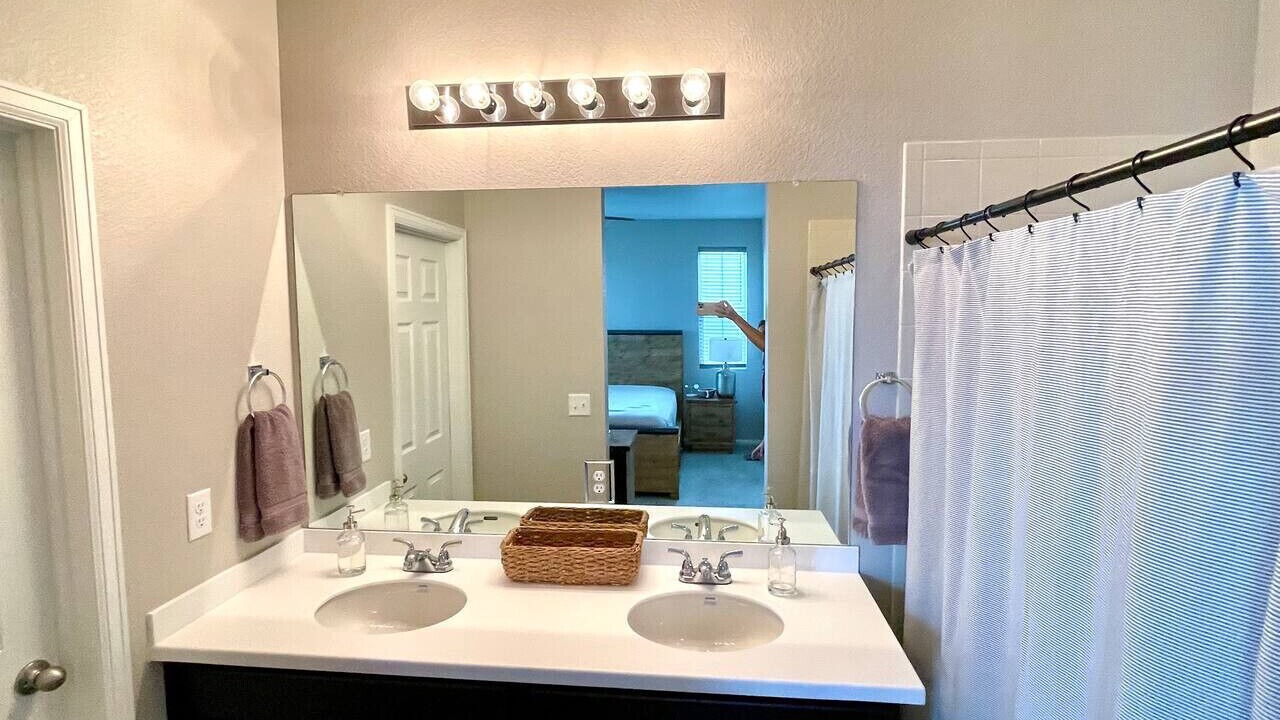 Photo of Bathroom in Commerce City