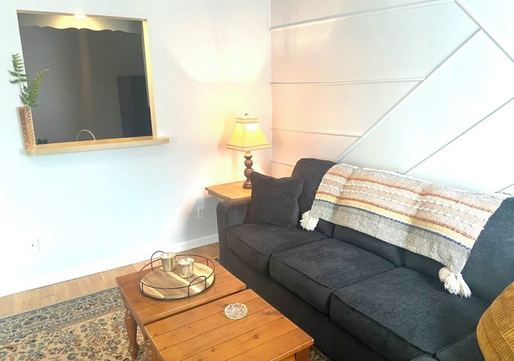 Photo of Livingroom in Powell