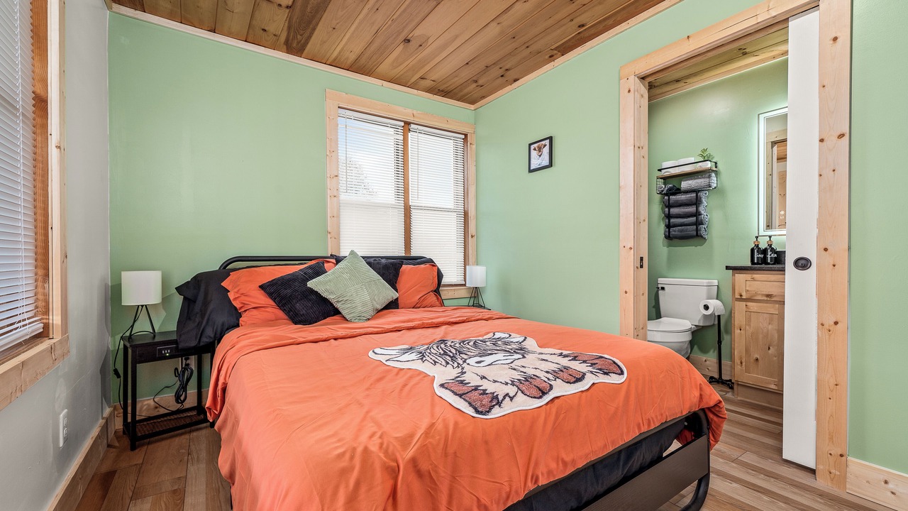 Photo of Bedroom in Crossville