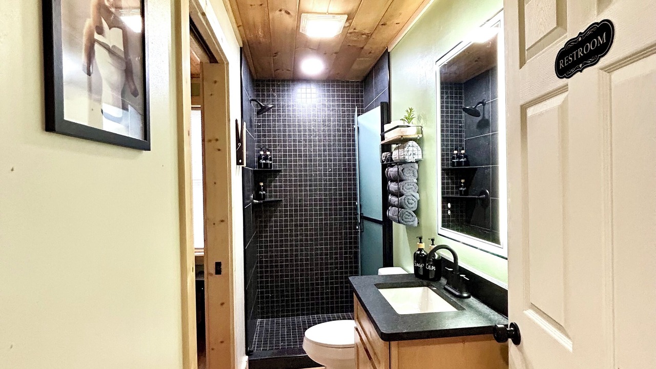 Photo of Bathroom in Crossville