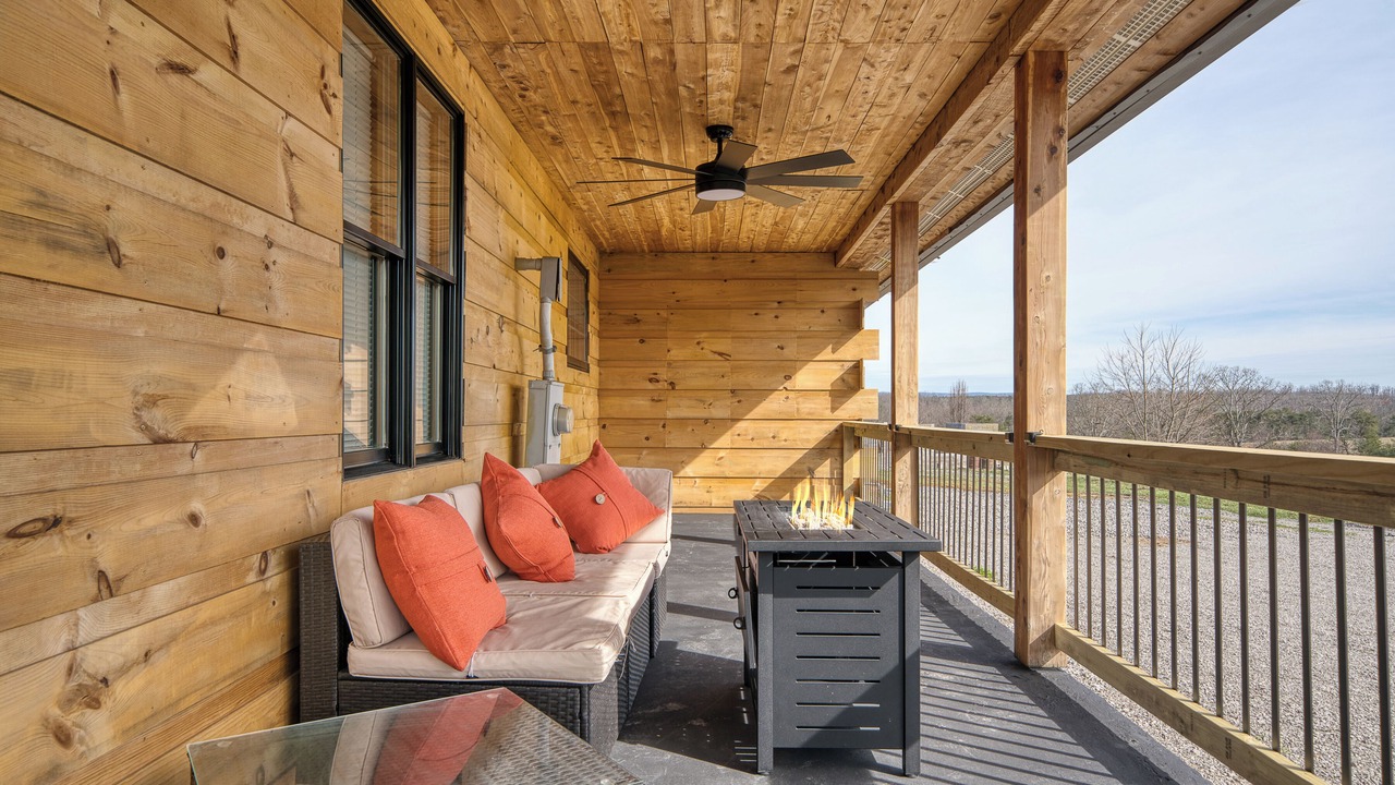 Photo of Patio Balcony in Crossville