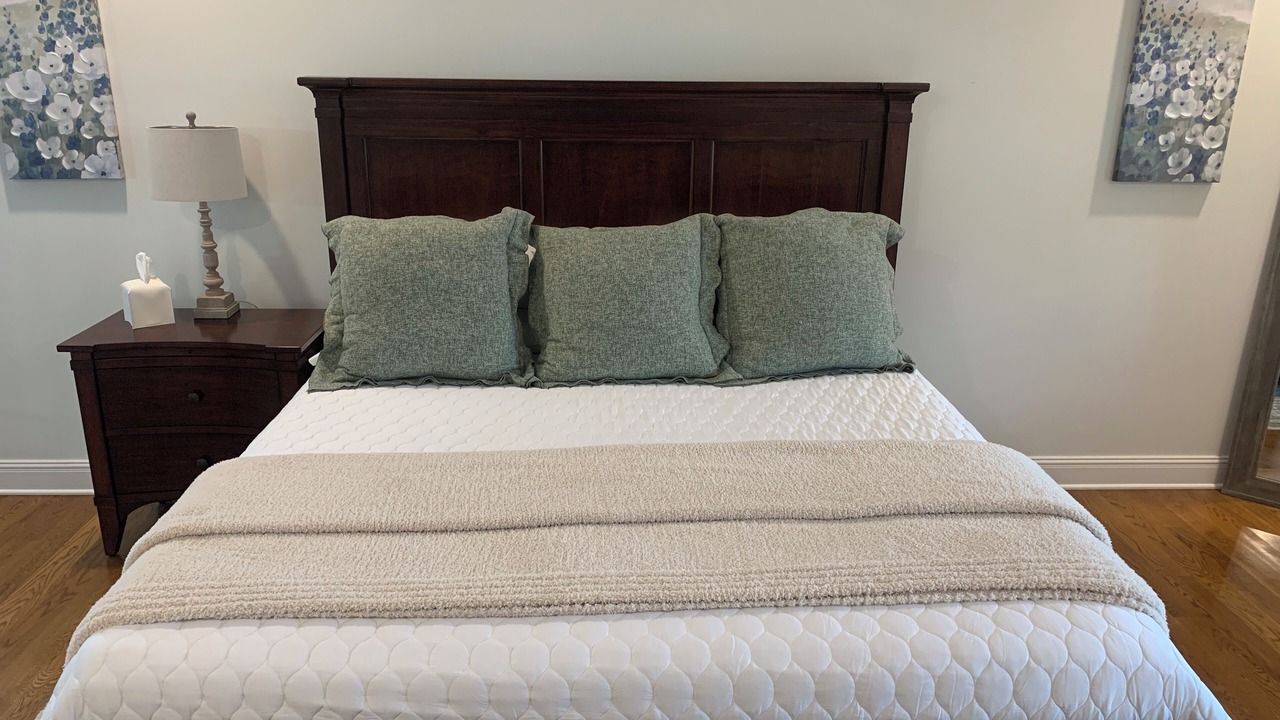 Photo of Bedroom in Bethpage