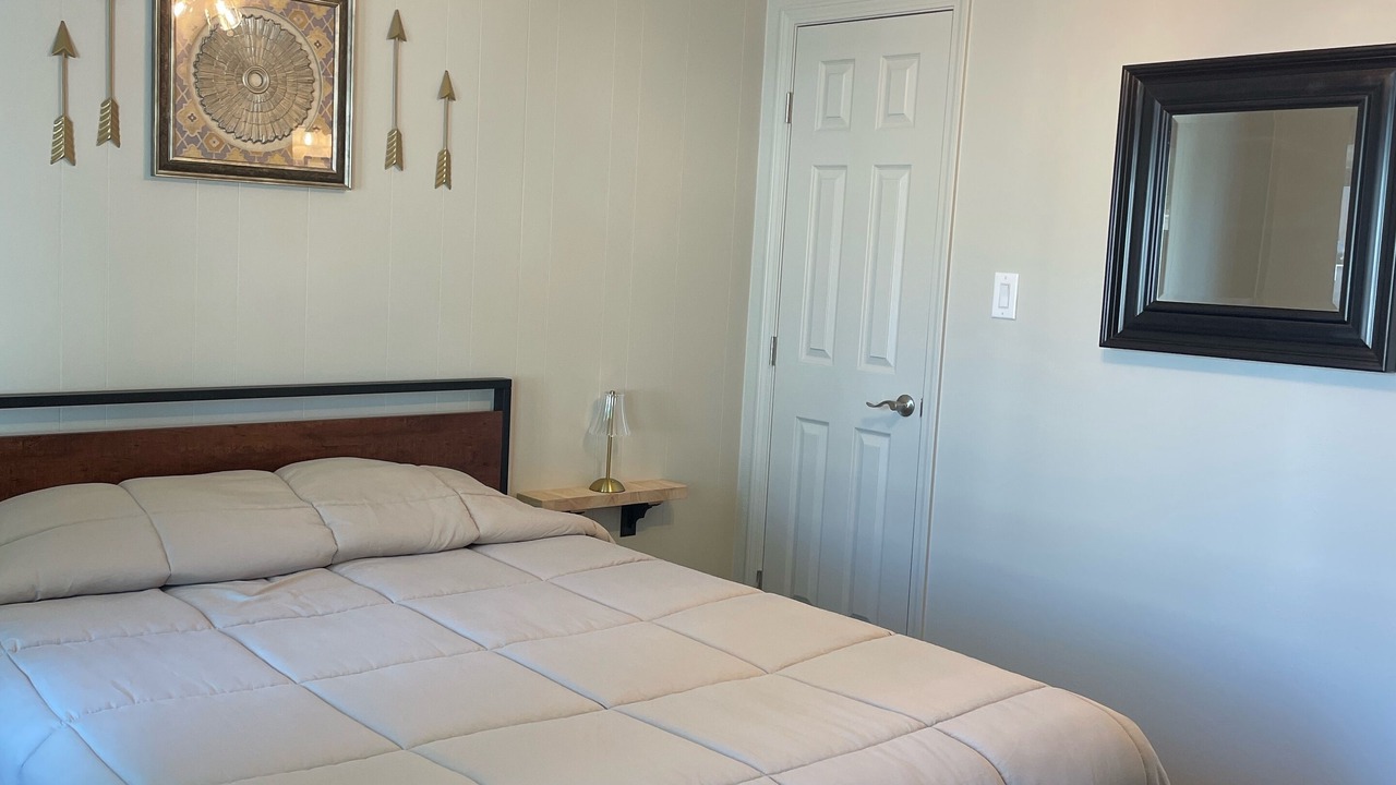 Photo of Bedroom in Alamogordo