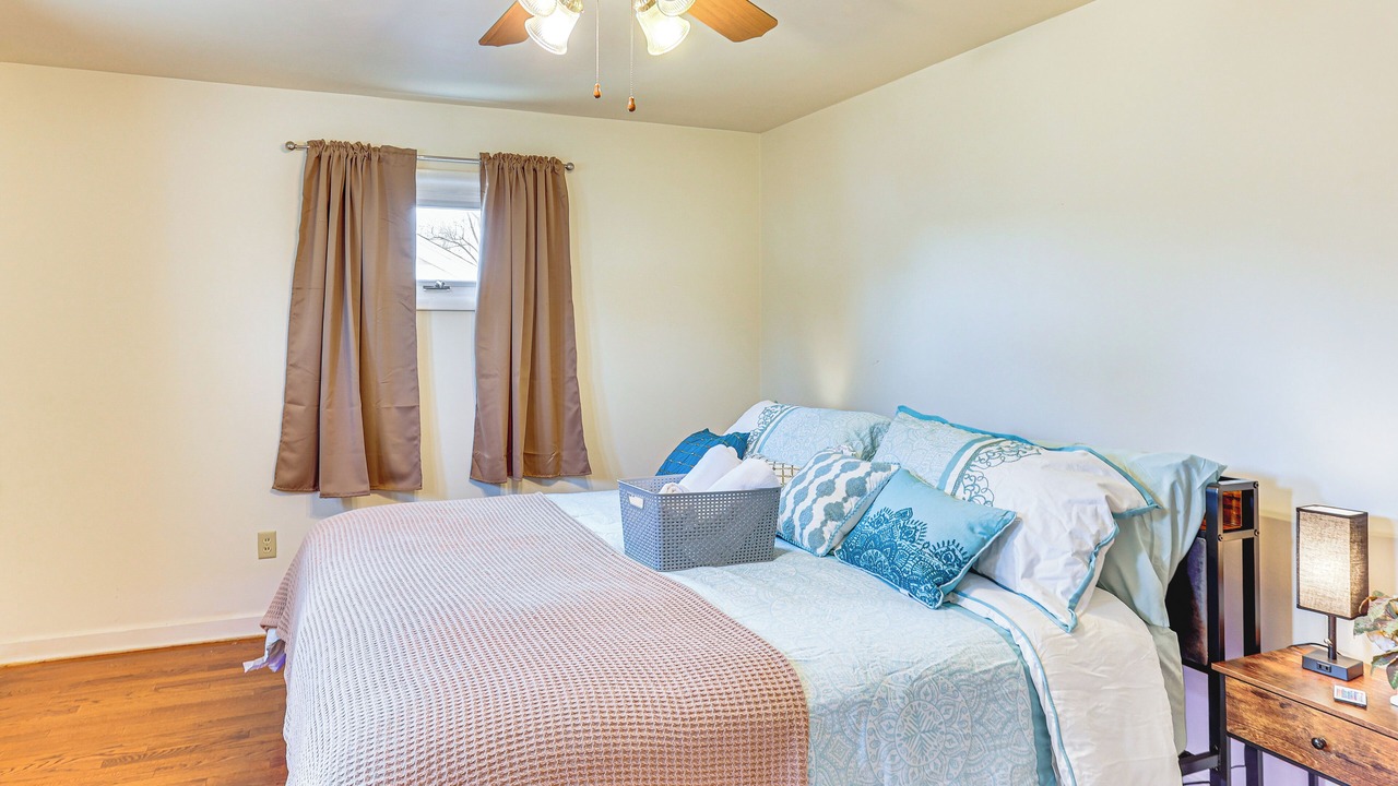 Photo of Bedroom in Sinking Spring