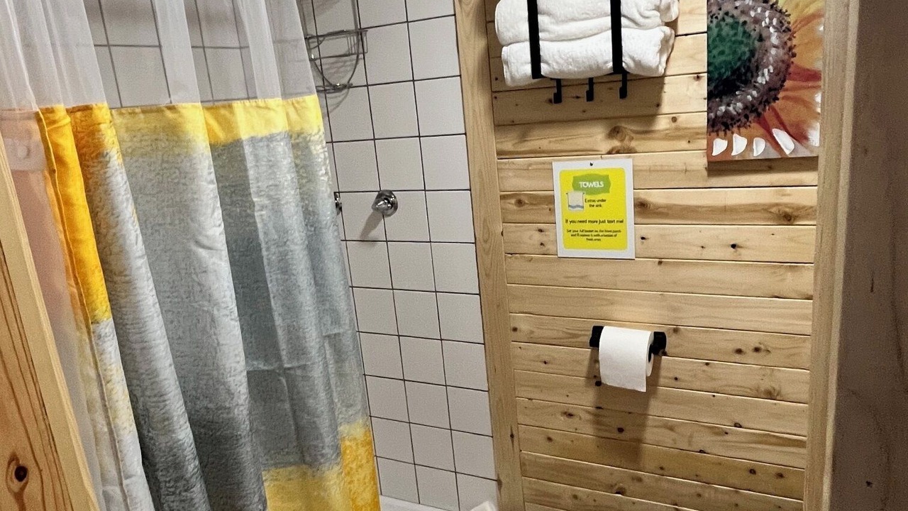 Photo of Bathroom in Lampasas