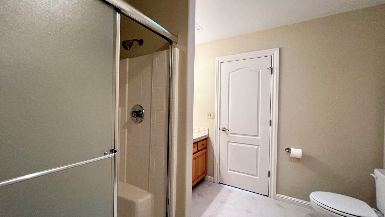 Photo of Bathroom in Sunnyside