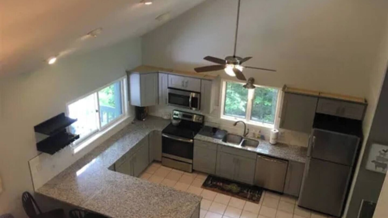Photo of Kitchen in Treeloft