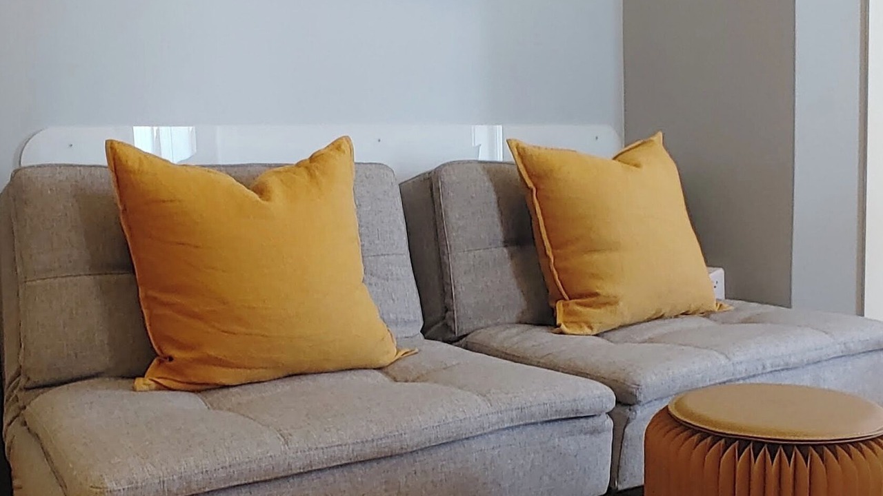 Photo of Livingroom in Amherst