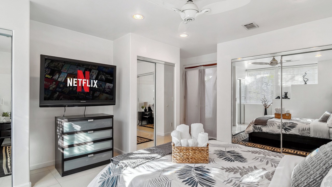 Photo of Bedroom in Studio City