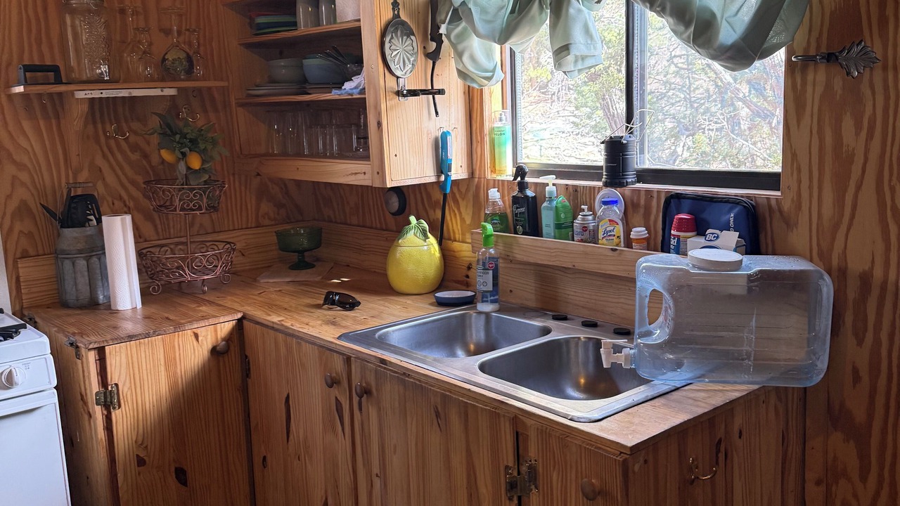 Photo of Kitchen in Sandia Park