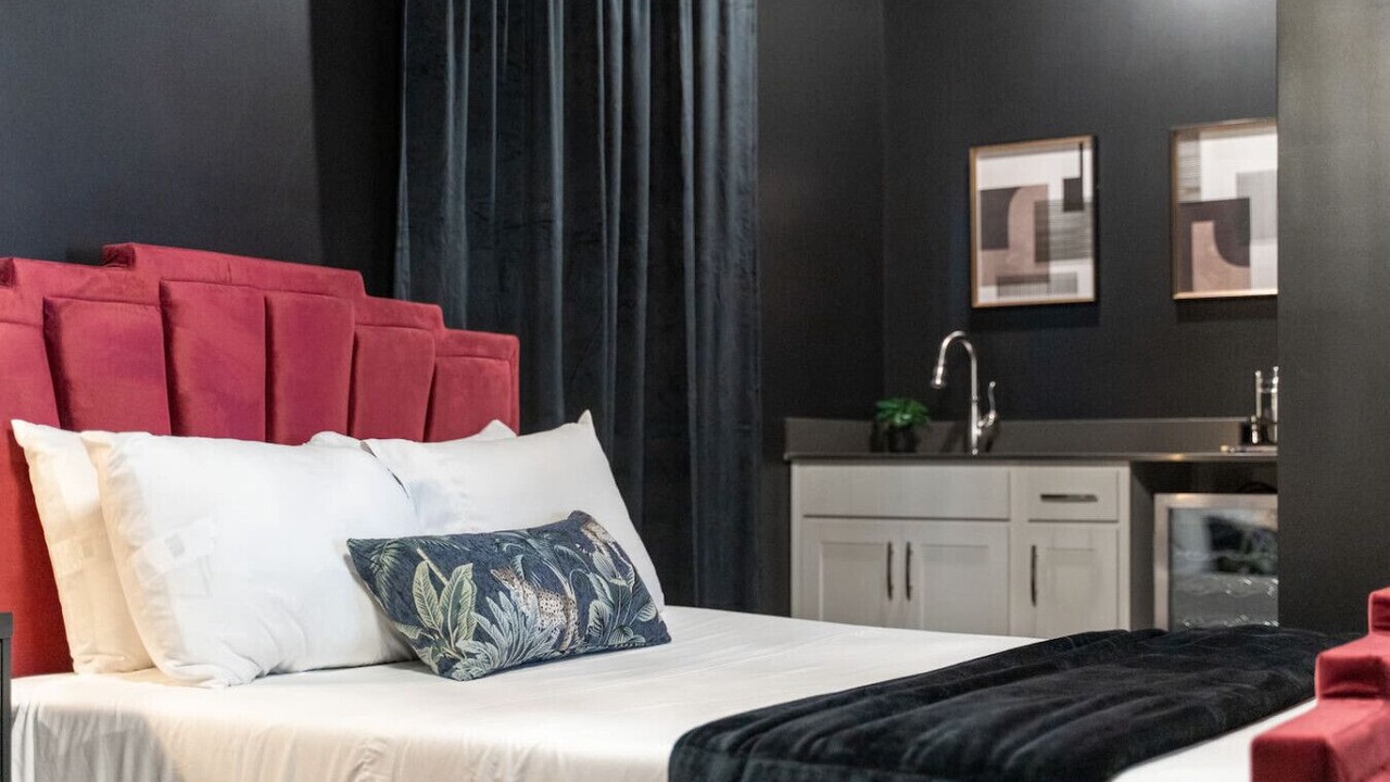 Photo of Bedroom in The Nations