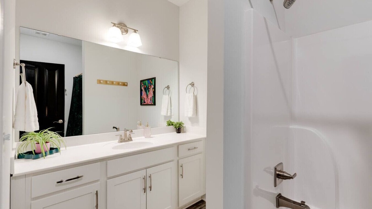 Photo of Bathroom in The Nations