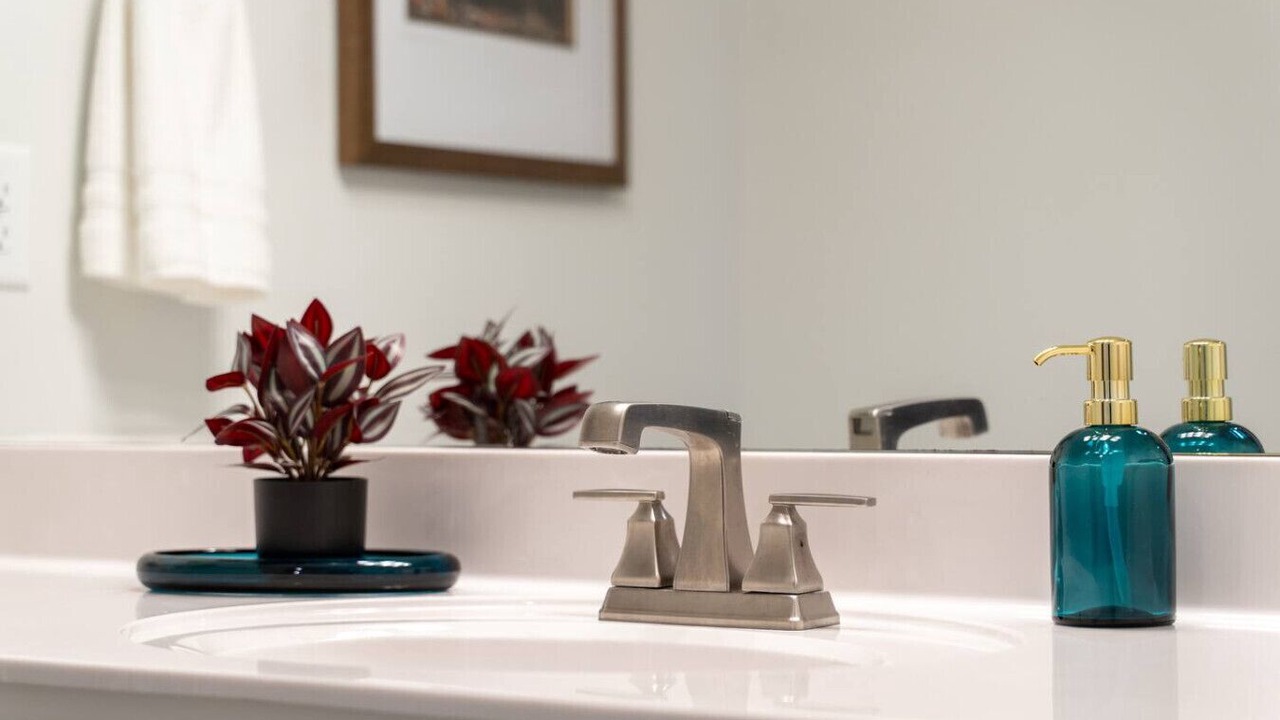 Photo of Bathroom in The Nations
