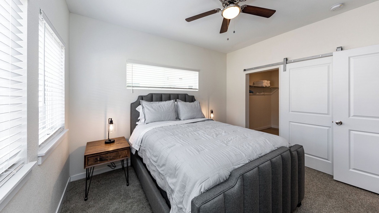 Photo of Bedroom in Mountain Shadows