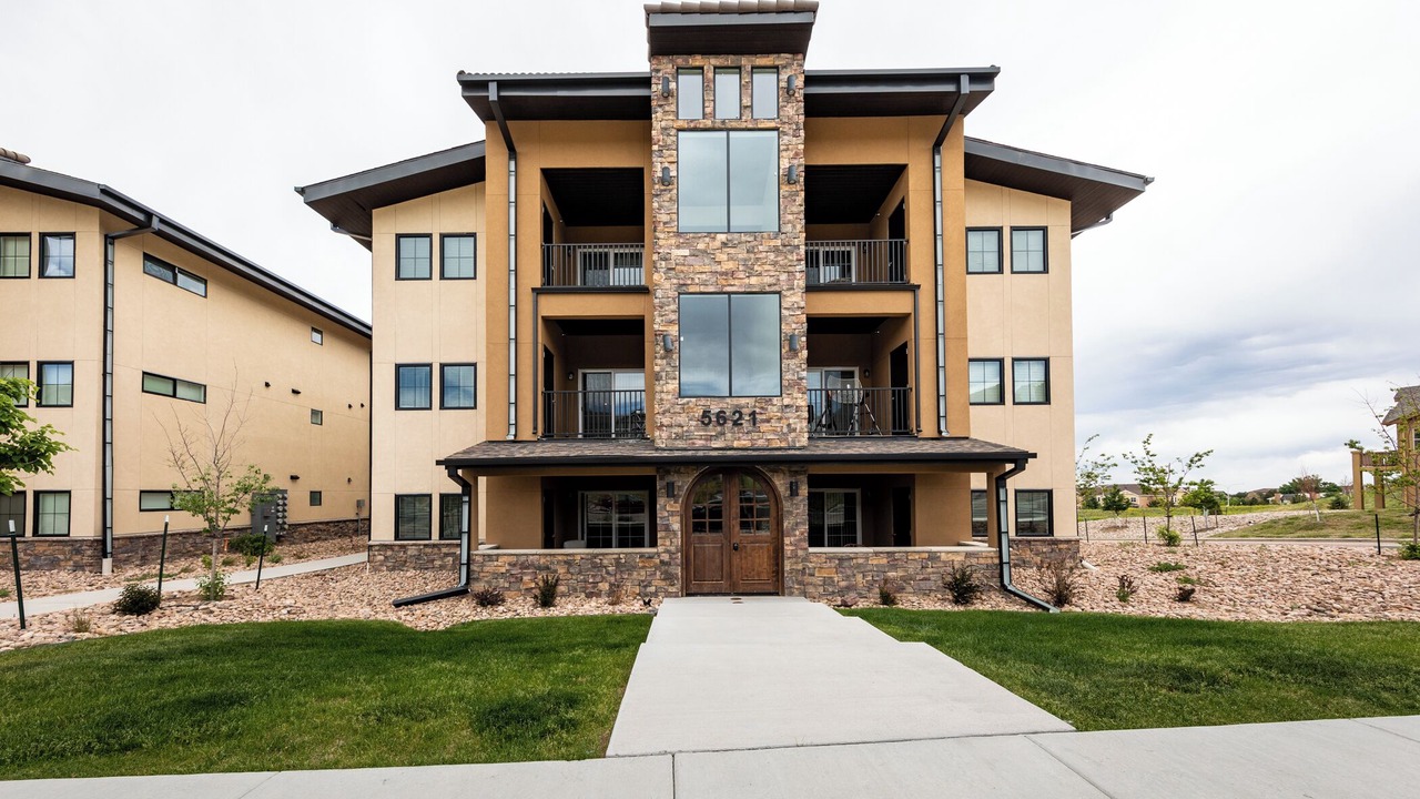 Photo of Outdoor in Mountain Shadows