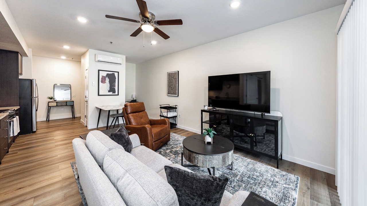 Photo of Livingroom in Mountain Shadows