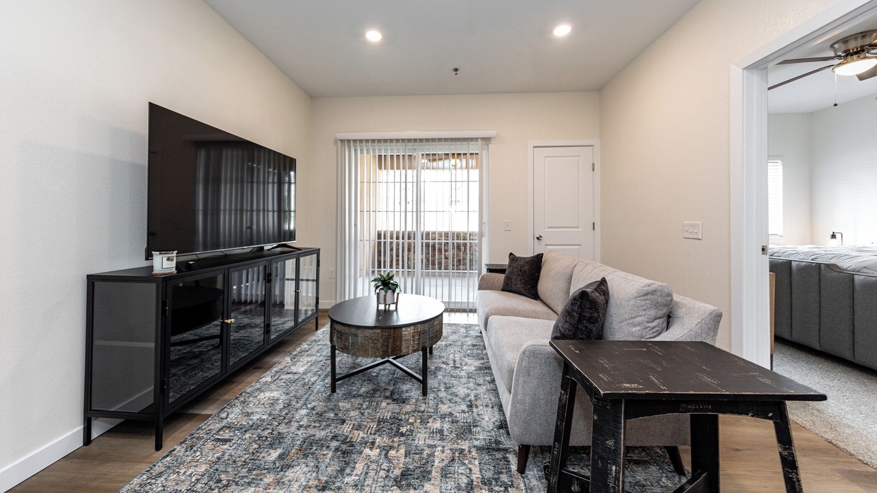 Photo of Livingroom in Mountain Shadows