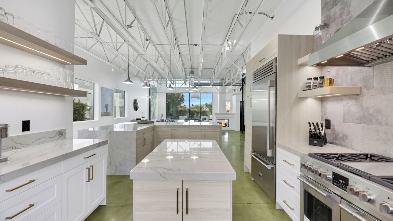 Photo of Kitchen in Canyon Gate