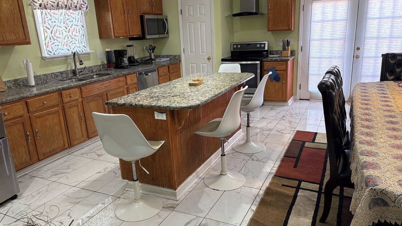Photo of Kitchen in Normal