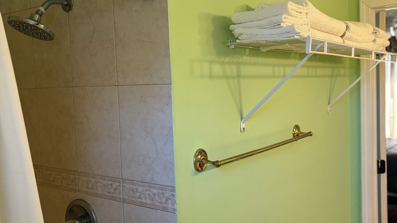 Photo of Bathroom in Normal